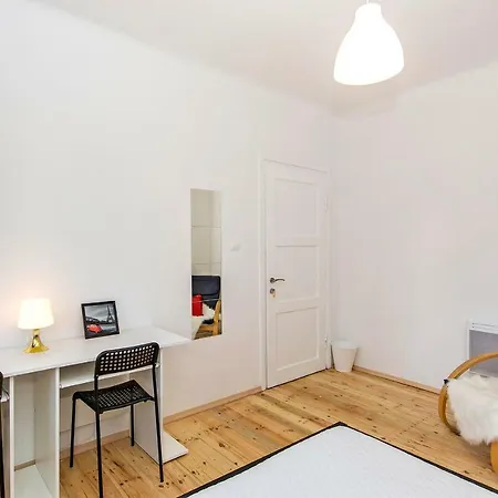 Rent - Ul. Jaskowa Dolina Pansiyon